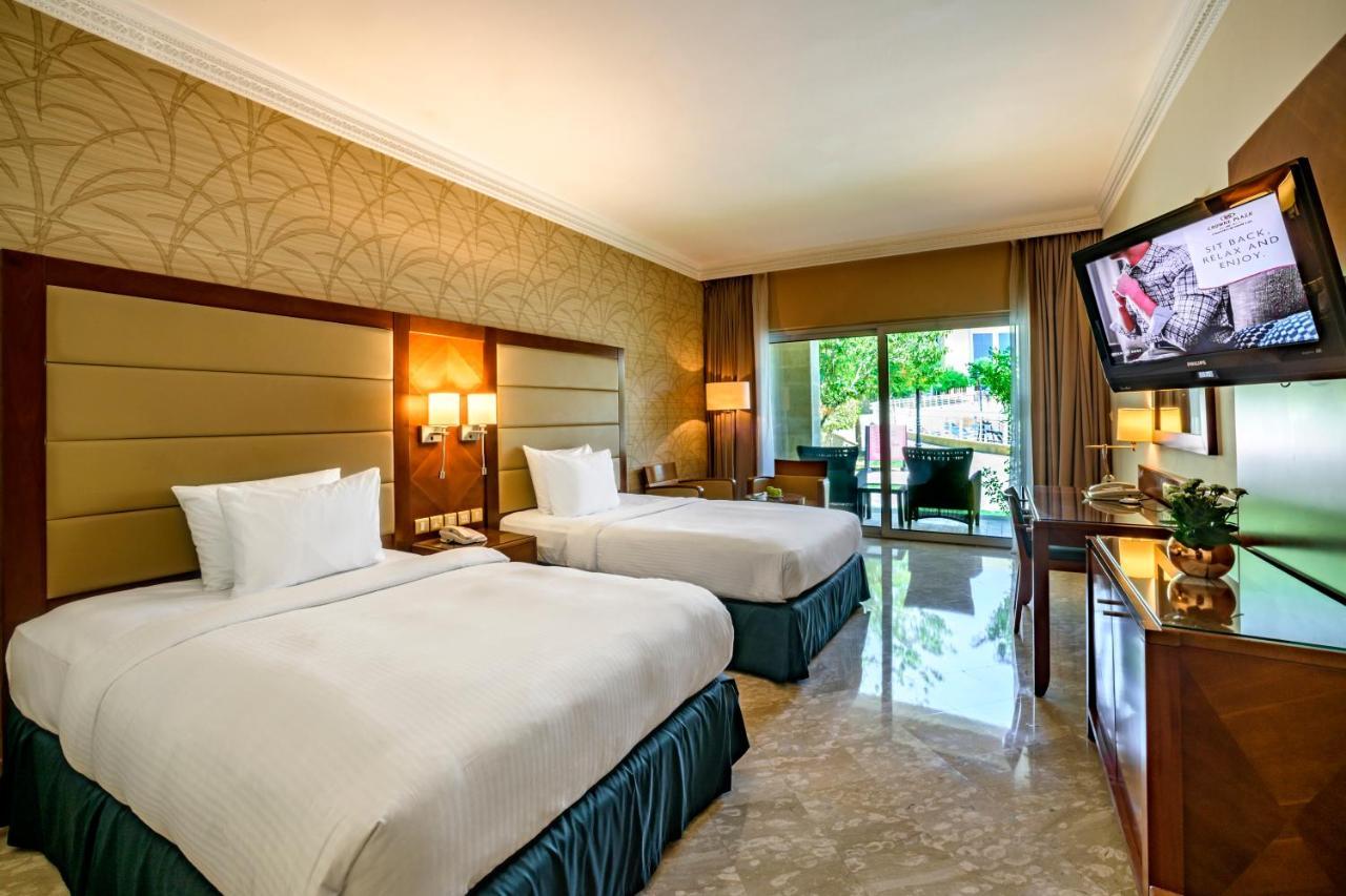 Crowne Plaza Jordan Dead Sea Resort & Spa By Ihg Sweimeh Buitenkant foto Deluxe room