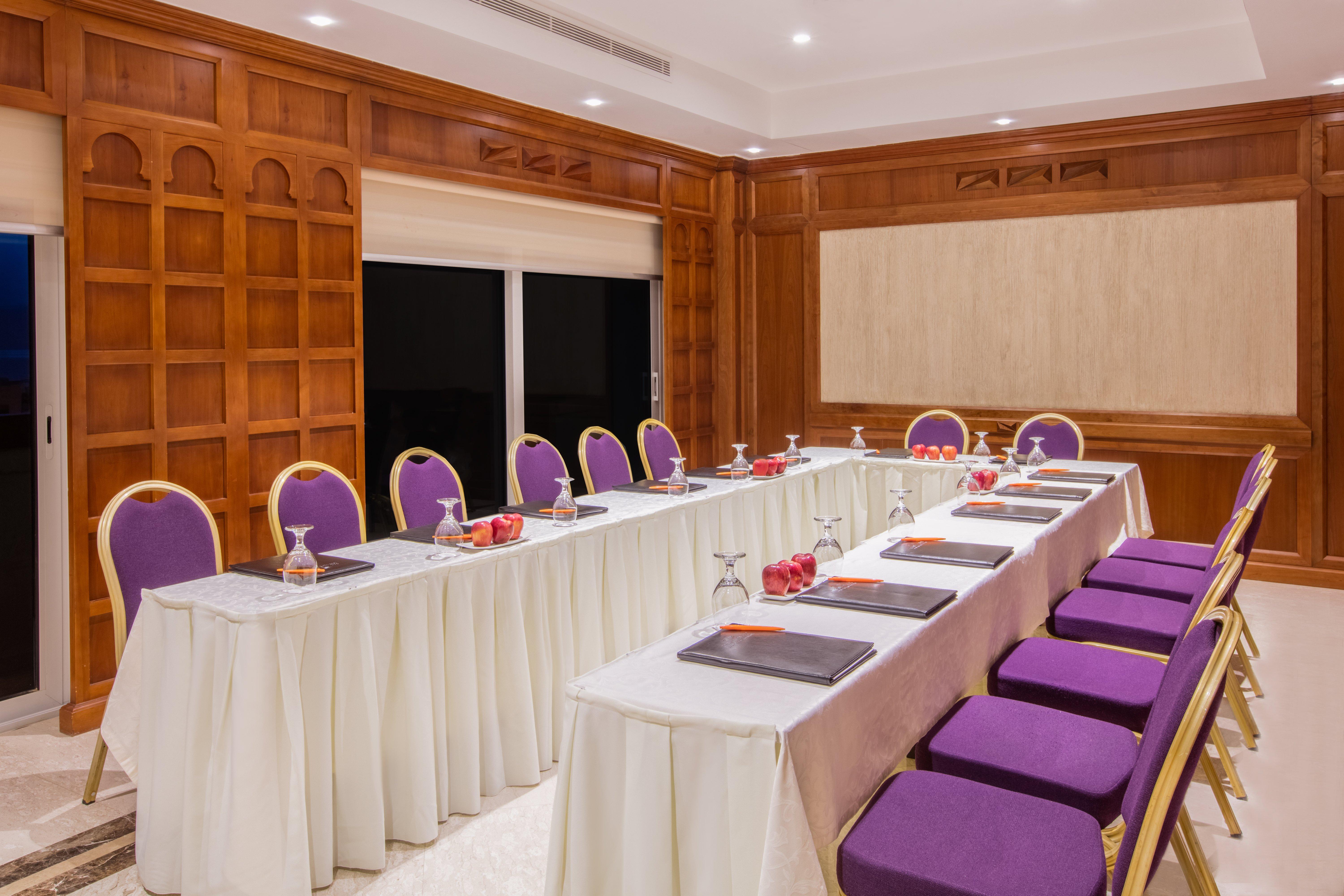 Crowne Plaza Jordan Dead Sea Resort & Spa By Ihg Sweimeh Buitenkant foto Meeting room