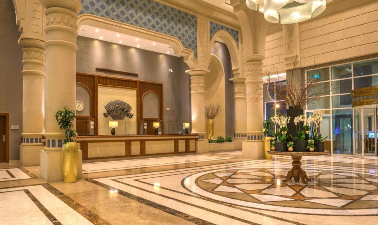 Crowne Plaza Jordan Dead Sea Resort & Spa By Ihg Sweimeh Buitenkant foto Lobby