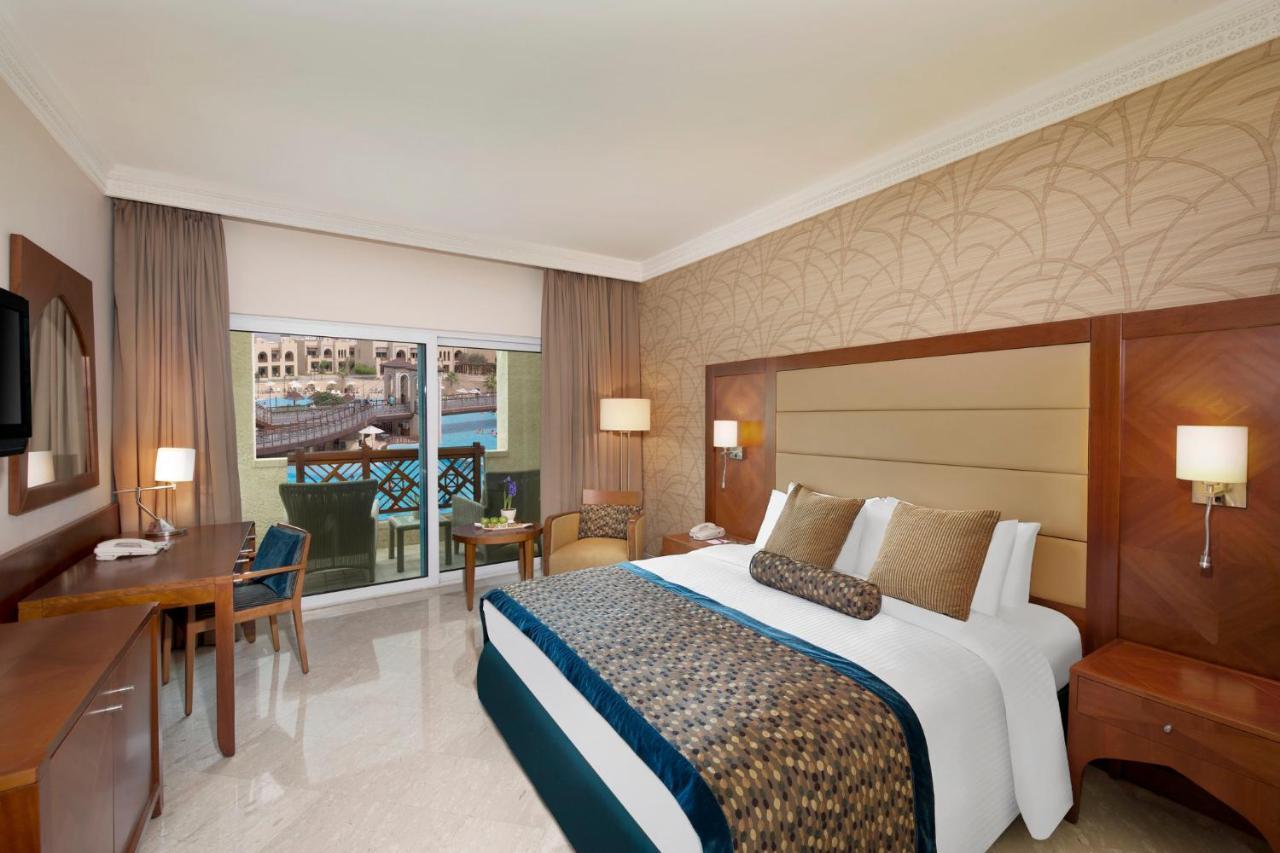 Crowne Plaza Jordan Dead Sea Resort & Spa By Ihg Sweimeh Buitenkant foto Deluxe room