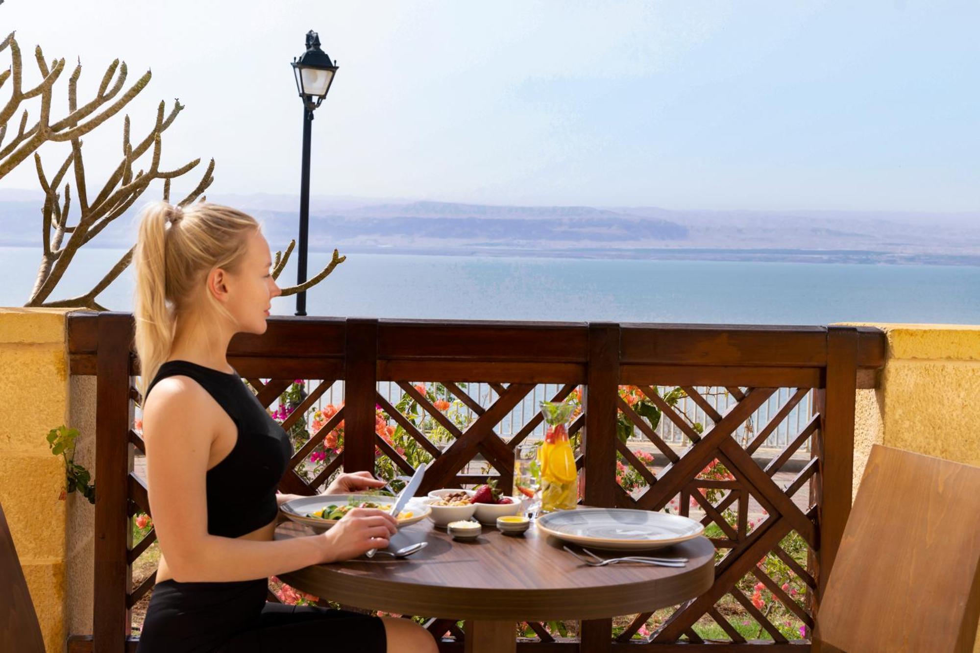 Crowne Plaza Jordan Dead Sea Resort & Spa By Ihg Sweimeh Buitenkant foto